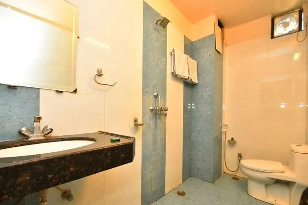 Deluxe Tek Büyük Yataklı Oda, 1 Çift Kişilik Yatak, Sigara İçilmez