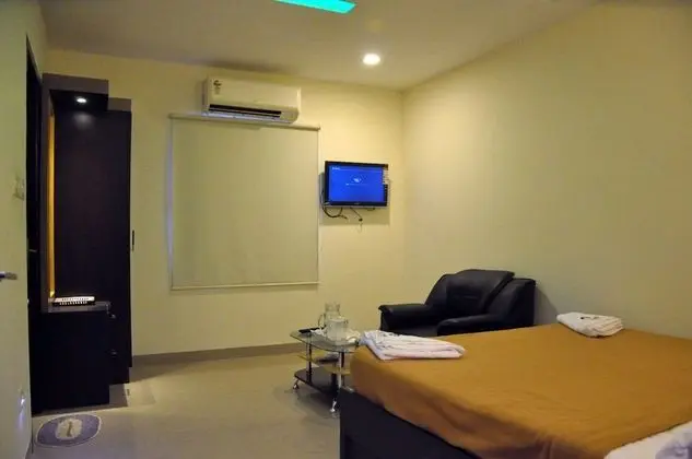 Deluxe Tek Büyük Yataklı Oda, 1 En Büyük (King) Boy Yatak, Engellilere Uygun, Sigara İçilmez