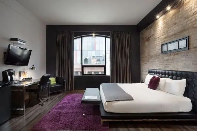 Çatı Katı (Loft), 1 En Büyük (King) Boy Yatak, Küvet, Şehir Manzaralı