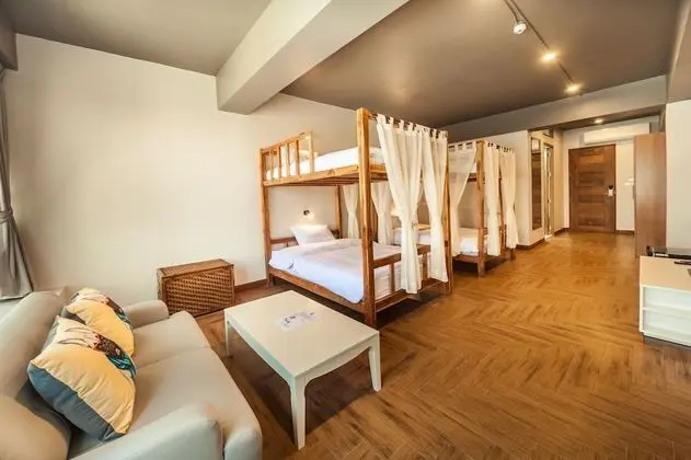 Private room with 4 beds & private bathroom