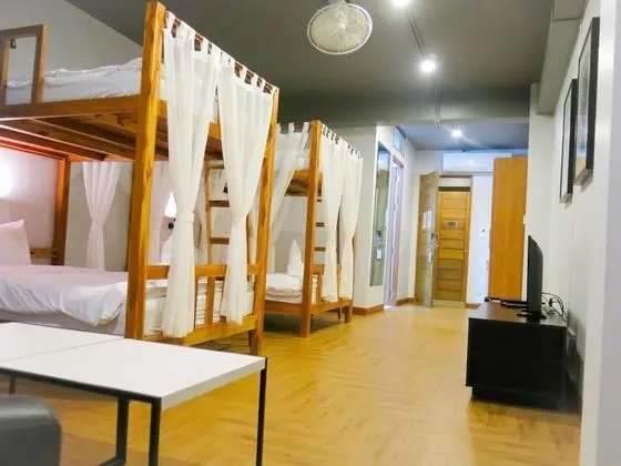 Private room with 4 beds & private bathroom