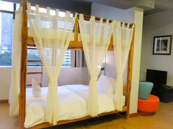 Private room with 4 beds & private bathroom