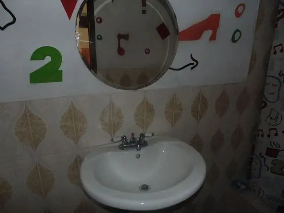 Oda, 1 Büyük (Queen) Boy Yatak (Mini Suite)