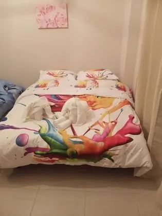 Apart Daire, 1 Büyük (Queen) Boy Yatak ve Çekyat