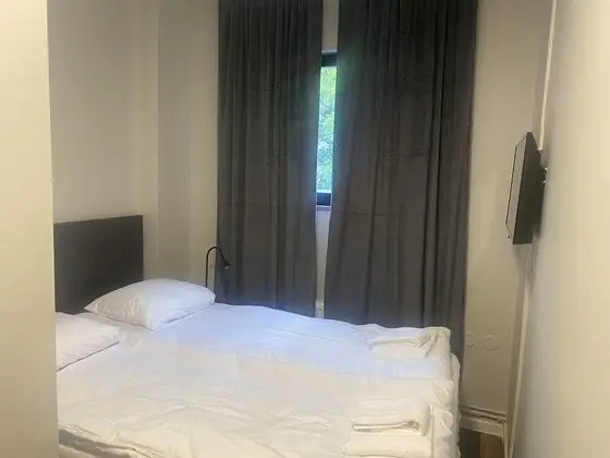 Economy Tek Büyük Yataklı Oda