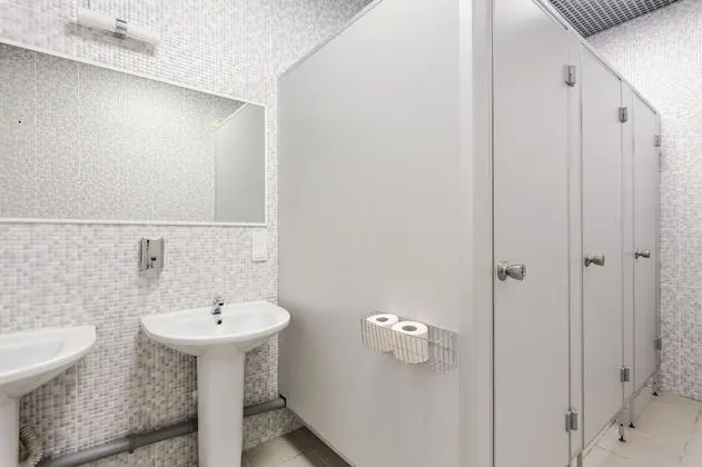 Ortak Ranzalı Oda, Karma Ranzalı Oda (8 beds)