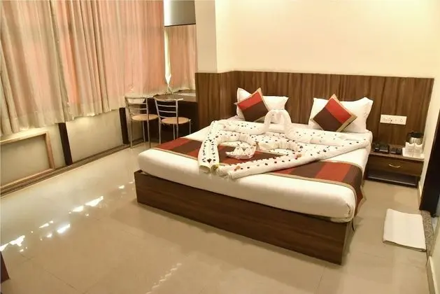 Deluxe Tek Büyük Yataklı Oda, Şehir Manzaralı