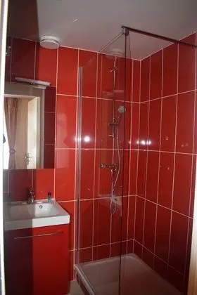 İki Ayrı Yataklı Oda, Şehir Manzaralı