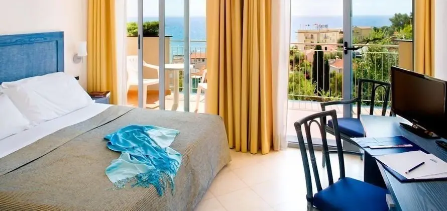 Standard Tek Büyük Yataklı Oda, Balkon