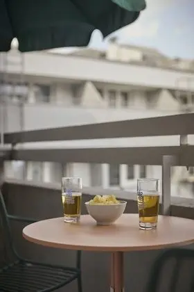 Business Oda, Balkon