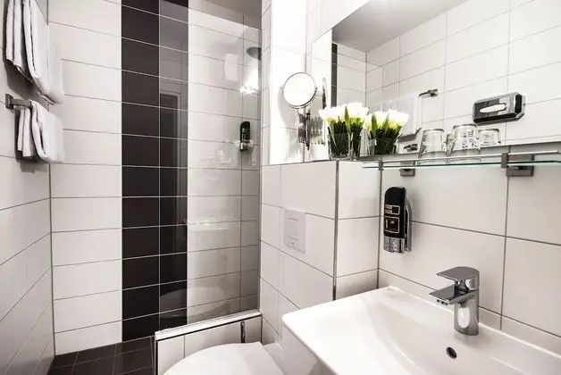 Business Oda, Balkon