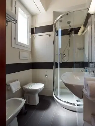Standard Tek Büyük Yataklı Oda, Balkon