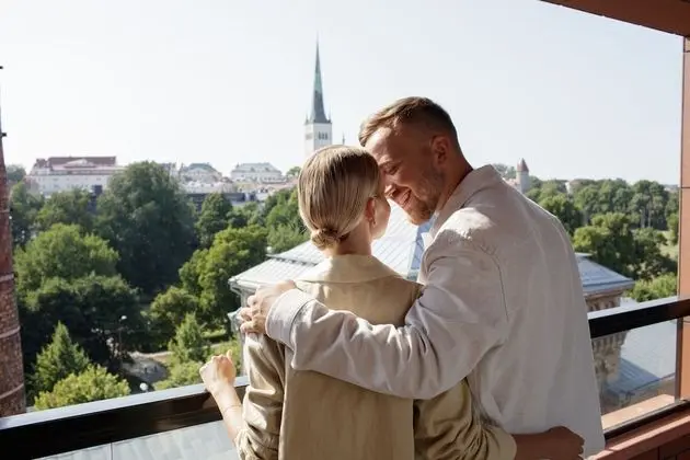 Süit, Balkon