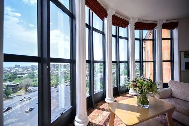 Senior Stüdyo Süit, Şehir Manzaralı