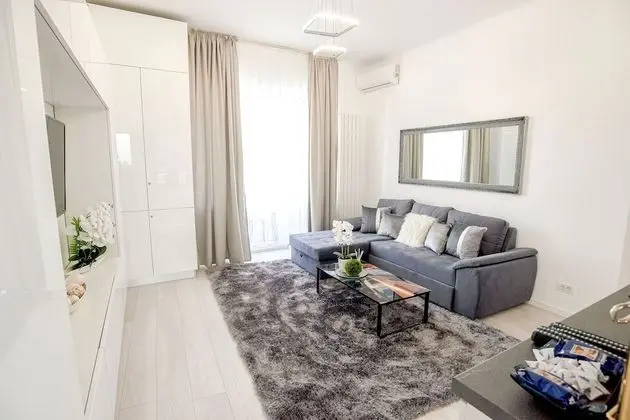Superior Apart Daire, Şehir Manzaralı