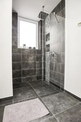 Superior Apart Daire, Şehir Manzaralı