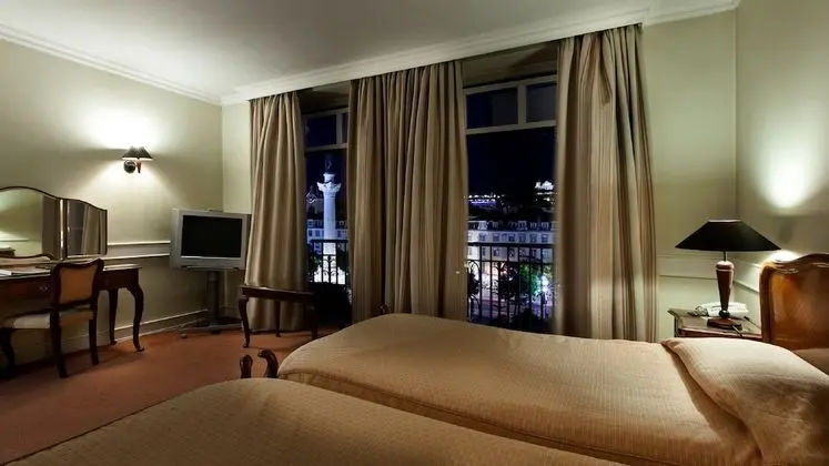 Tek Büyük veya İki Ayrı Yataklı Oda (Rossio and Castle View + Extra Bed)