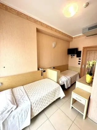 Economy Büyük Yataklı Tek Kişilik Oda, 1 Tek Kişilik Yatak