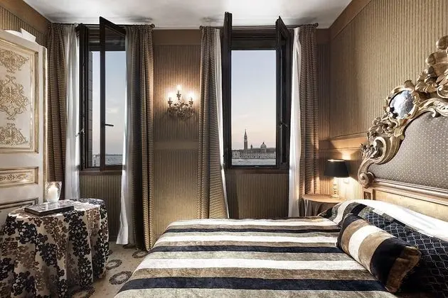 Süit, Lagün Manzaralı