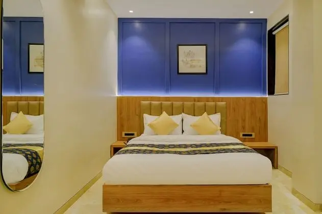 Sapphire Suite