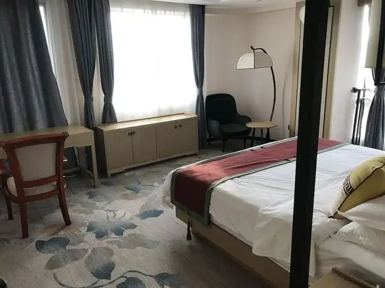 Tek Büyük Yataklı Oda