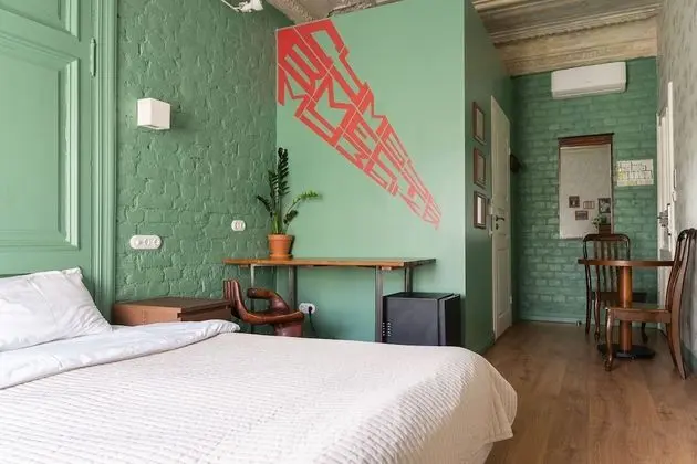 Comfort Tek Büyük Yataklı Oda