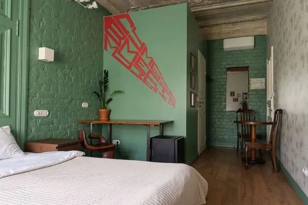 Comfort Tek Büyük Yataklı Oda