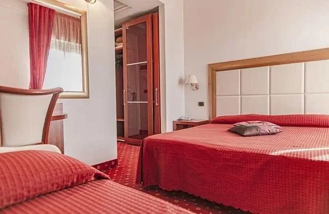 Superior Üç Kişilik Oda