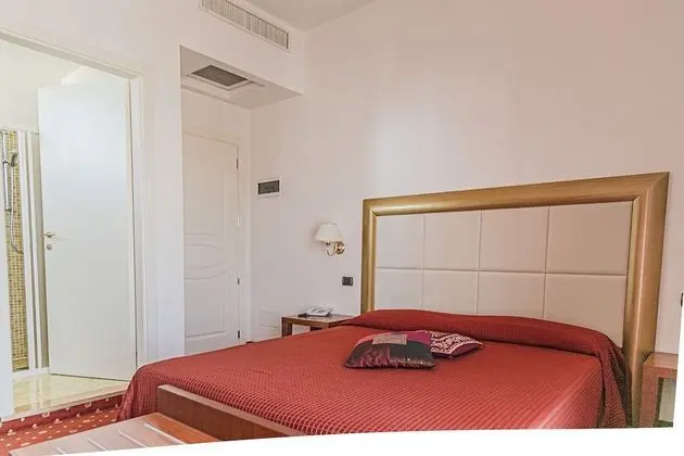 Superior Üç Kişilik Oda