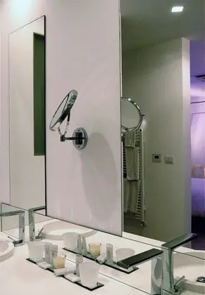 Junior Süit (Olives court view)