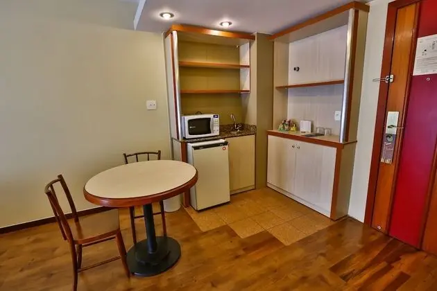 Deluxe Süit (2 camas solteiro e 1 sofá-cama casal)