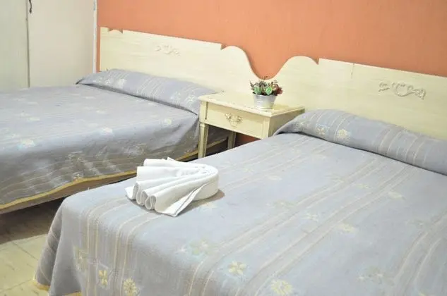 Standard Dört Kişilik Oda