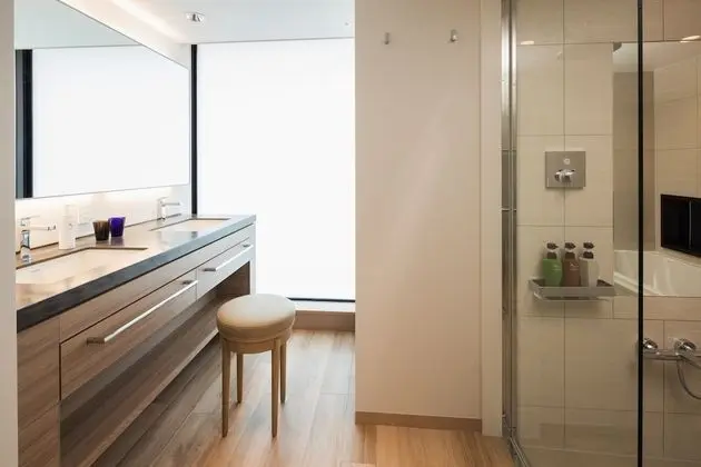 Premium Tek Büyük Yataklı Oda, Sigara İçilmez, Köşe
