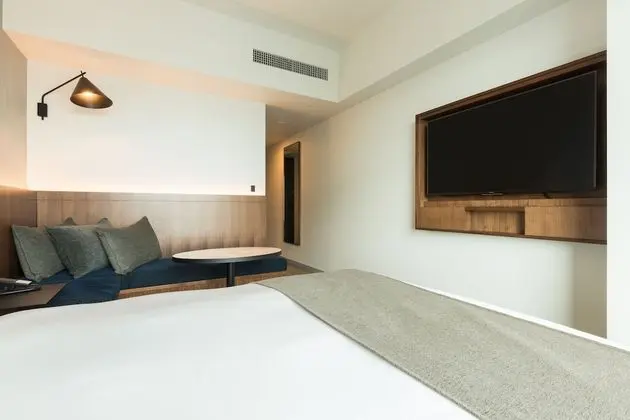 Oda, Sigara İçilmez (High Floor Queen)