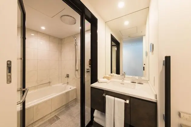 Oda, Sigara İçilmez (High Floor Queen)