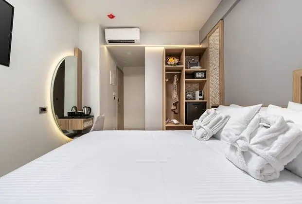 Deluxe Tek Büyük Yataklı Oda