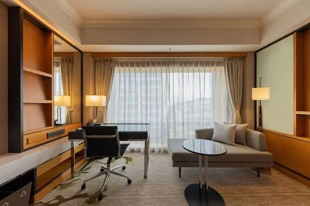 Elite Tek Büyük Yataklı Oda