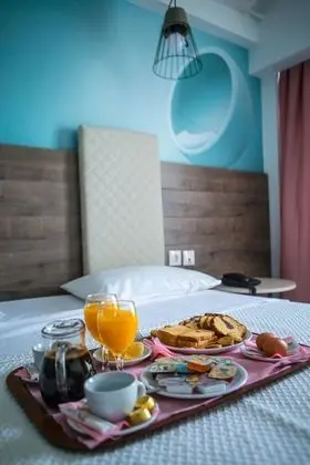 Classic Büyük Yataklı Tek Kişilik Oda