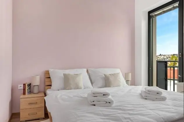 Deluxe Apart Daire, Teras