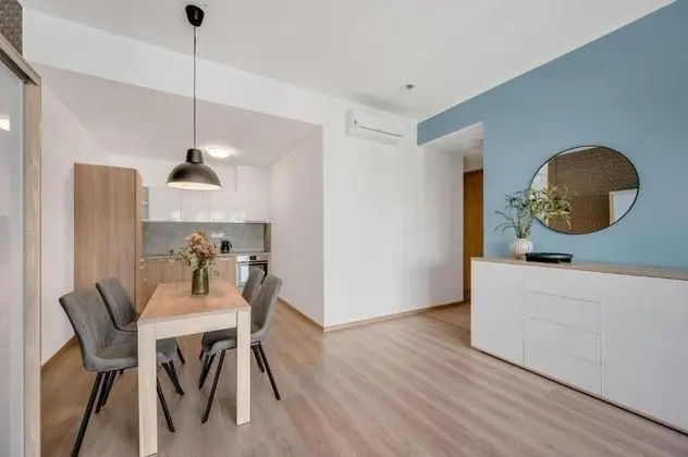 Deluxe Apart Daire, Teras