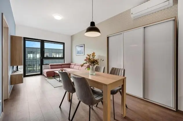 Deluxe Apart Daire, Teras