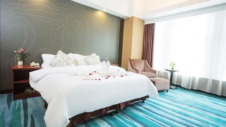 Süit (Super Sassy Double)