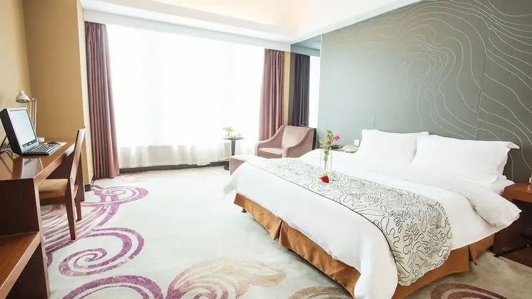 Tek Büyük Yataklı Oda (Extreme Sassy)