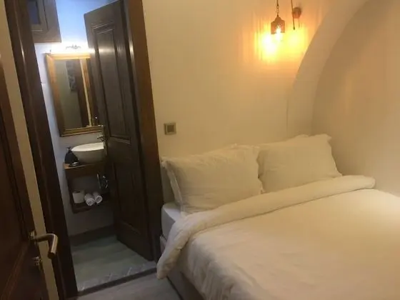 Economy Tek Büyük Yataklı Oda