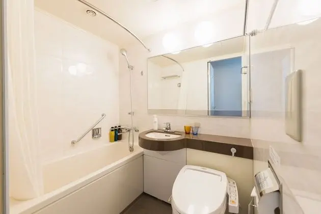 Tek Kişilik Oda, Sigara İçilmez (For 2 People)