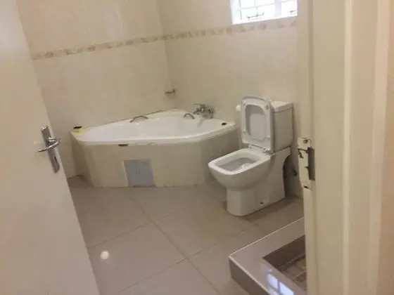 Tek Büyük Yataklı Oda, Özel Banyo