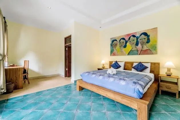 Deluxe Tek Büyük Yataklı Oda, Teras, Bahçe Manzaralı