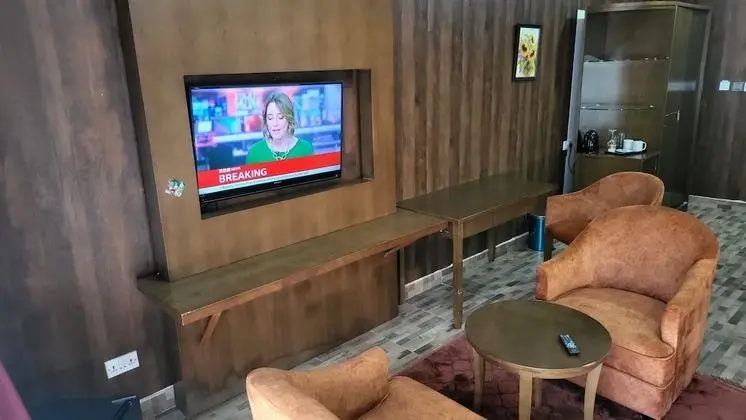 Deluxe Tek Büyük veya İki Ayrı Yataklı Oda