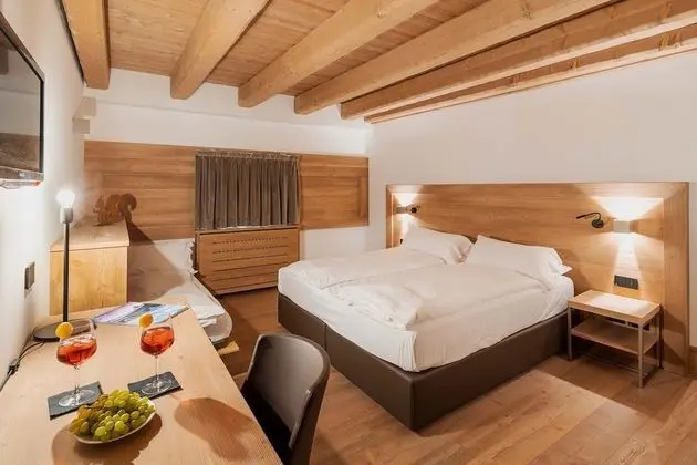 Deluxe Üç Kişilik Oda, Dağ Manzaralı