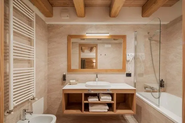 Deluxe Üç Kişilik Oda, Dağ Manzaralı